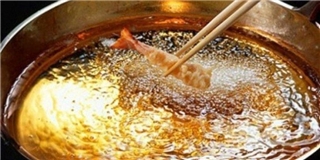 Cận cảnh “tuyệt chiêu” biến nước thải thành dầu ăn ở Trung Quốc