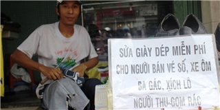 Gặp chủ nhân của tấm biển lay động lòng người giữa Sài Gòn