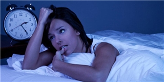 Thường xuyên thức khuya có thể gây ung thư cho cả nam và nữ