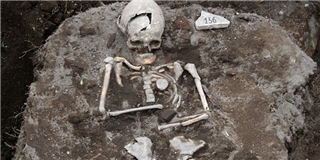 Khai quật được bộ xương “ma cà rồng” ở Bulgaria 