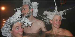 Kỳ lạ cuộc thi tạo kiểu tóc đóng băng ở Canada