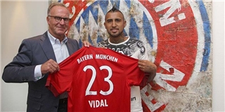 Arturo Vidal ra mắt Bayern sau khi kí hợp đồng 4 năm