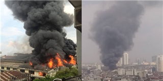 Nguy hiểm: Đang cháy nổ cực lớn tại Hà Nội