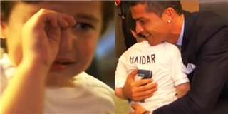 Cuộc gặp gỡ đầy nước mắt của Ronaldo và em bé mồ côi sau khủng bố
