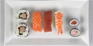 "Đã mắt" với 10 loại sushi cuộn ngon nhất hành tinh