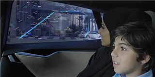 Thích thú với dịch vụ taxi tự động không người lái ở Dubai