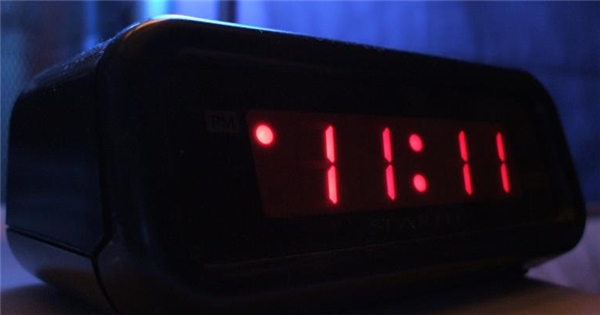 Khi vô tình nhìn thấy thời điểm 11:11 phút, nó có ý nghĩa gì?