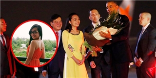 Sự thật về gia thế khủng của cô gái được tặng hoa cho Obama