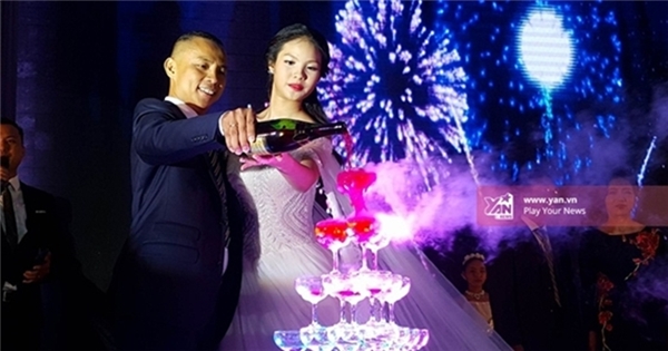 Full clip đám cưới Chí Anh và vợ kém 20 tuổi Vũ Khánh Linh